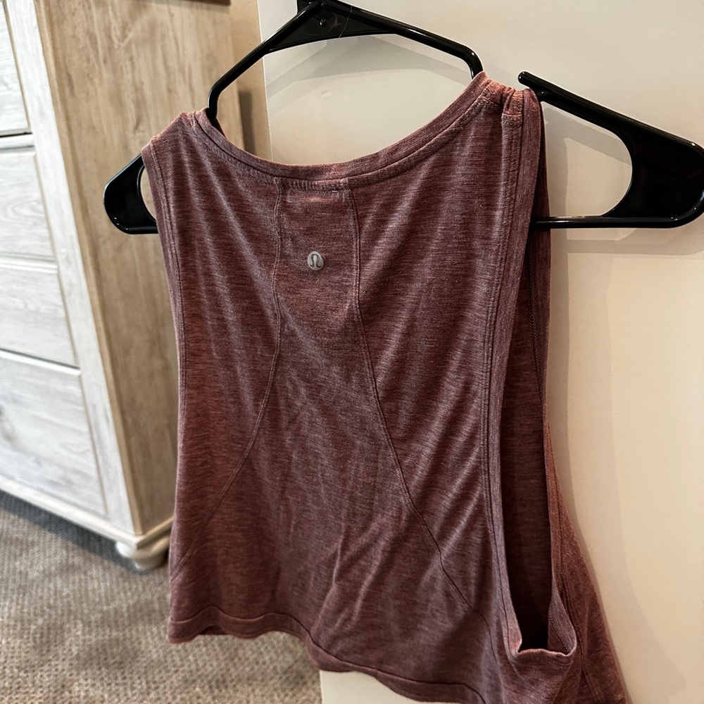 Cropped Tank - Picture 2 of 2